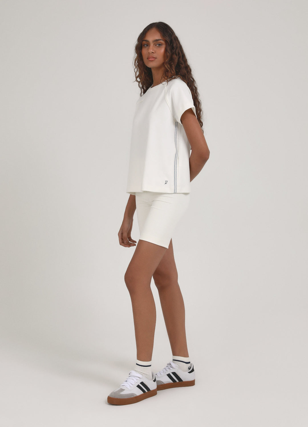 Camiseta Raglan In And Out Feminina